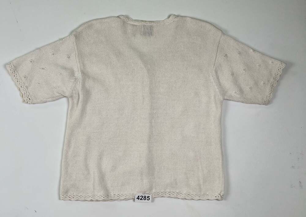 Bentley Vintage Knit Short Sleeve Button Up Cardigan Sweater Floral Embroidered